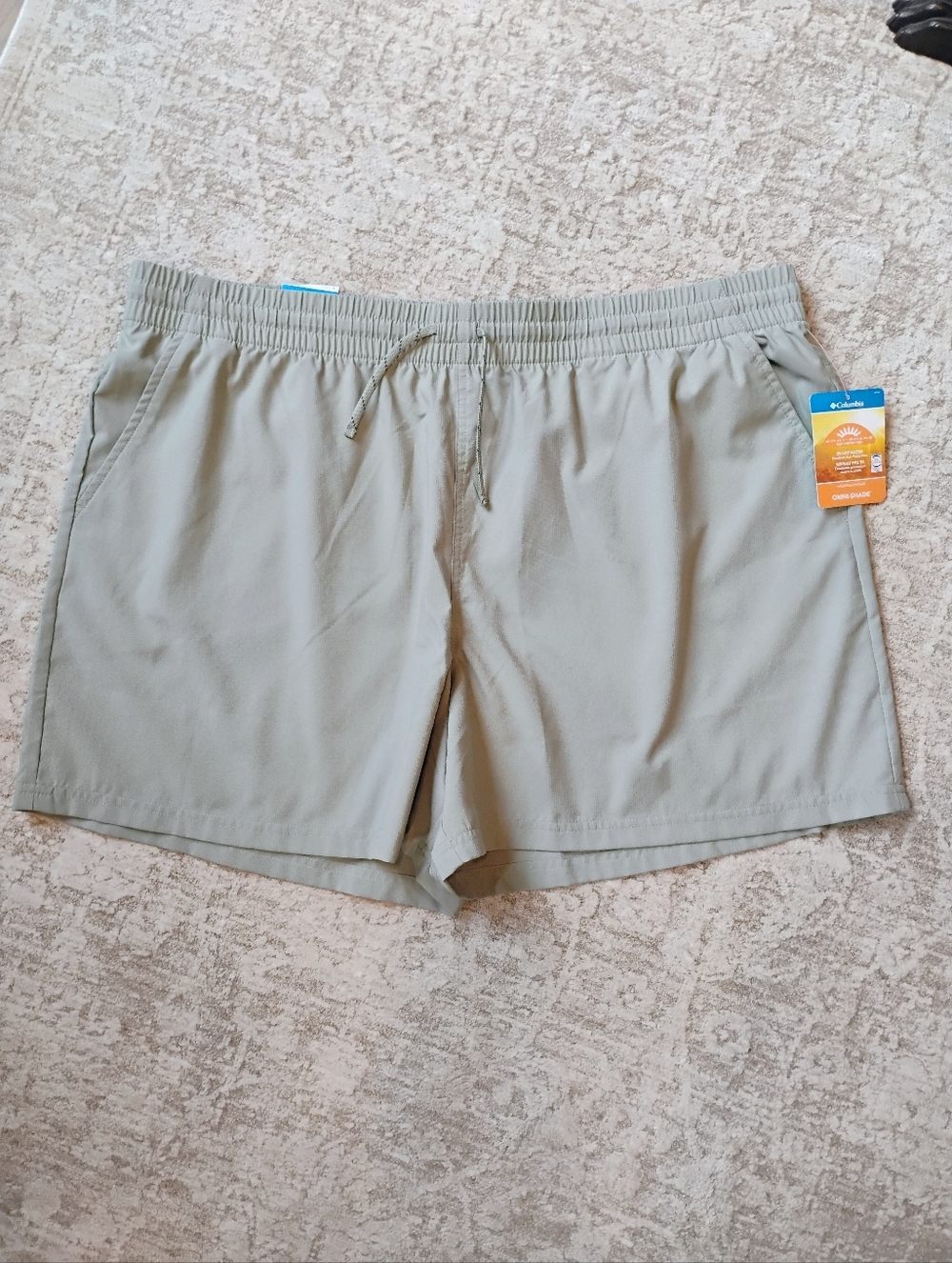NWT 2XL Columbia 5" Blue Vista Hill Active Hiking Outdoor Light Green Shorts NEW